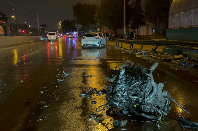Bursa'da feci kaza; Kaza yapan aracın motoru yerinden çıktı; 1'i ağır 2 yaralı