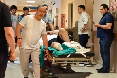 Çim biçerken ayak parmaklarını kesti