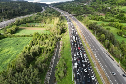 Bolu’da bayram trafiği kilit