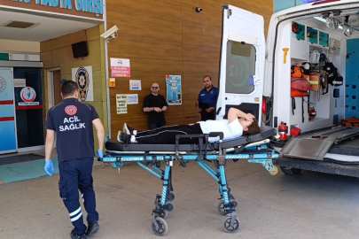 Devrilen elektrikli motosikletteki 3 kişi yaralandı