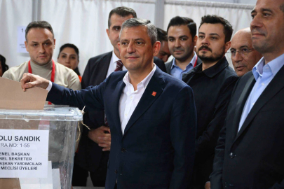 CHP'de kurultay için yeterli imza sayısına ulaşıldı