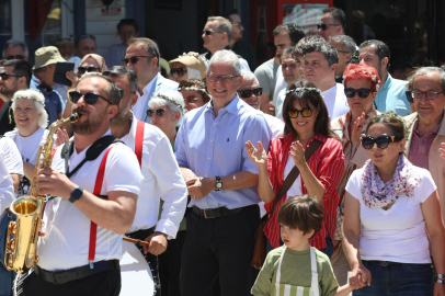 Zeytin Çiçeği Festivali: Tirilye'de unutulmaz buluşma