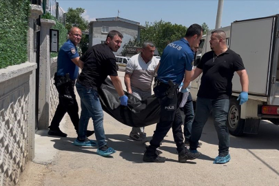 Bursa'da kadın cinayeti: Çocuğunun yanında katledildi