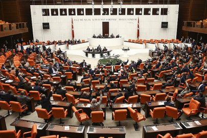 TBMM'de CHP Grubundan protesto