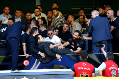 Fenerbahçe olağanüstü seçimli genel kurulunda arbede çıktı