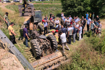Bursa'da kontrolden çıkan traktör köprüden aşağı uçtu