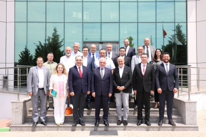 Başkan Şadi Özdemir sanayicilerle buluştu