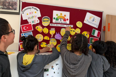7 ülkeden öğrenciler Bursa’dan dünyaya mutluluk köprüsü kurdu