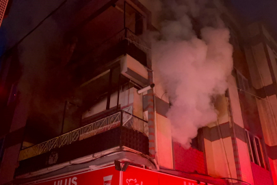 Bursa'da yangın: Anne, baba ve 3 çocuk dumandan etkilendi