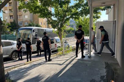 Gözaltına alınan ünlüler adliyeye sevk edildi