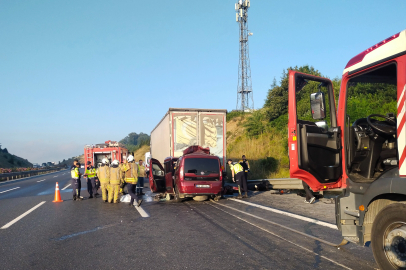 Kuzey Marmara Otoyolu'nda feci kaza: 1'i bebek 3 kişi hayatını kaybetti