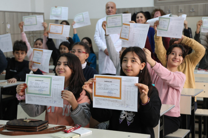 Yaklaşık 18 milyon öğrenci yarın yaz tatiline çıkacak