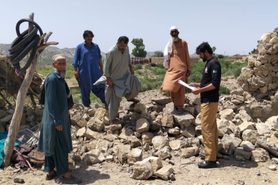 Pakistan’da hissedilen 5,9 büyüklüğündeki deprem paniğe neden oldu