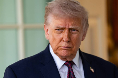 Trump'tan İran'a yeni tehdit