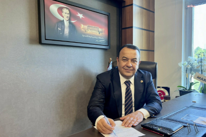 Adnan Beker CHP'den istifa etti
