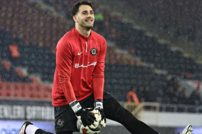 Bursaspor Çorum FK'den kaleci Ahmet Said Kıvanç'ı renklerine bağladı