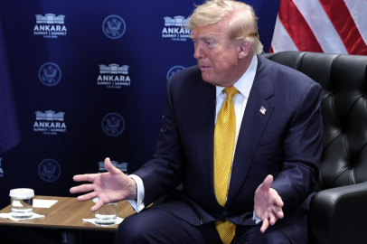 Trump: Suriye’yi terör listesinden çıkaracağım