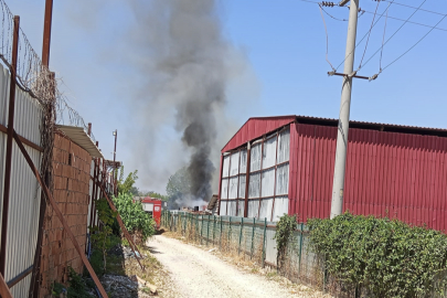 Nilüfer'de izolasyon fabrikasında yangın
