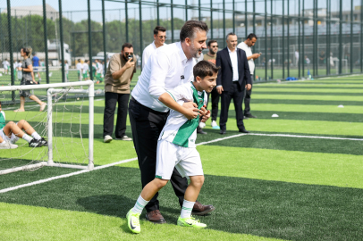 Büyükşehir'den Bursaspor'un geleceğine yatırım
