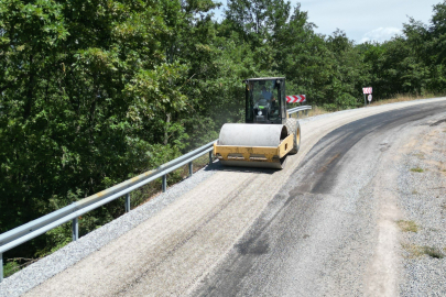 Büyükşehir'den İznik'te yollara konfor ayarı