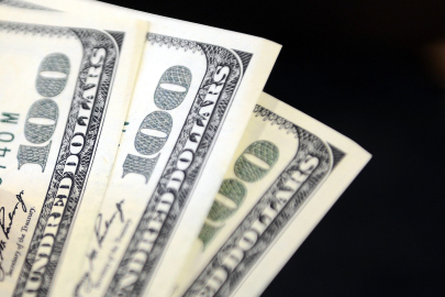 Dolar ve Euro haftaya nasıl başladı?