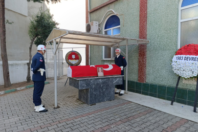 Emekli Binbaşı Özcan Yıldız'a askeri törenle veda