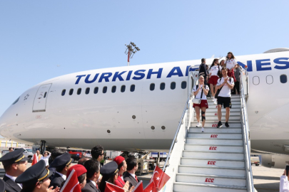 Filenin Sultanları’na THY’den coşkulu karşılama