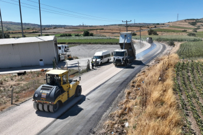 Karacabey ve Mustafakemalpaşa'da yollar yenileniyor