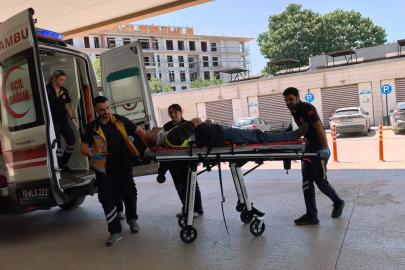 Otomobil ile geri dönüşüm aracının karıştığı kazada 1 kişi yaralandı