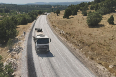 Büyükşehir Harmancık'ta da yolları yeniliyor