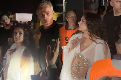 7,5 aylık hamile Atiye konser öncesi fenalaştı