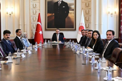 Adalet Bakanı Muhsin Yazıcıoğlu’nun ailesiyle görüştü