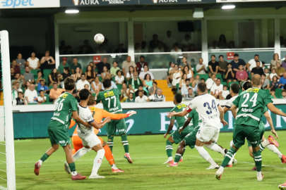 Bursaspor 3 puanla başladı