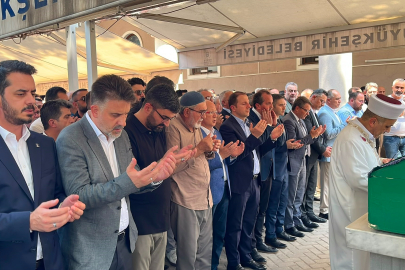 Kestel Belediye Başkanı amcasını son yolculuğuna uğurladı
