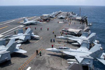 ABD, USS George Washington uçak gemisini Orta Doğu'ya konuşlandırdı