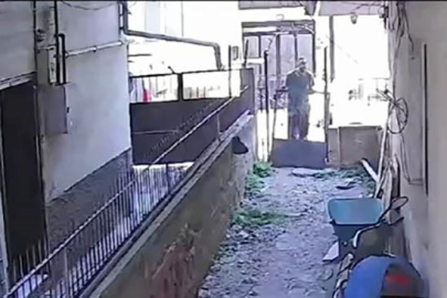 Bursa'da hurdacının cesareti pes dedirtti!