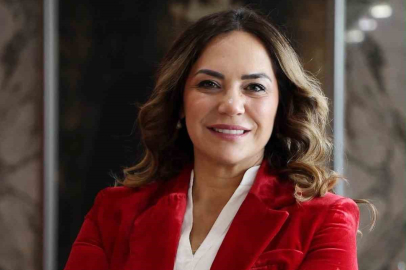 Candan Yüceer, CHP’den istifa ederek YENİ Parti’ye geçti