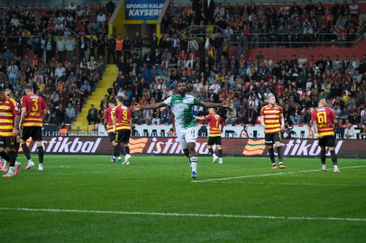 Bursaspor Kayseri'de geriden gelip kazandı!