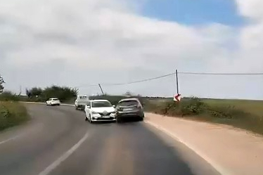 Bursa'da aşırı hız kaza getirdi