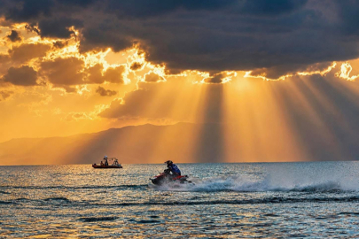 İznik Gölü’nde adrenalin zirve yaptı