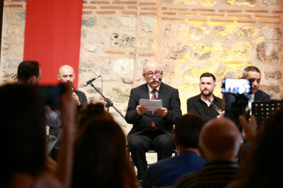 Usta oyuncu Altan Erkekli Osmangazi’de "Bir Memleket Hikayesi" anlattı