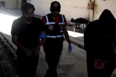 YouTuber Arif Kocabıyık tırın dorsesinde yurt dışına çıkmaya çalışırken yakalandı