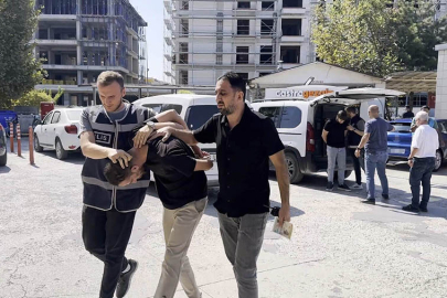 Bursa'da "polisiz" diyerek bir kadını dolandıran 2 şüpheli tutuklandı