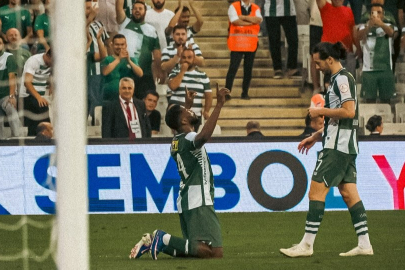 Bursaspor'un Nijeryalı forveti Iheanacho 5 maçta 6 gole ulaştı