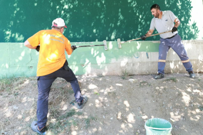 Osmangazi'de parklar elden geçiriliyor