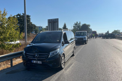 Şadi Özdemir kaza geçirdi! Makam aracı İzmir yolundaki zincirleme kazaya karıştı
