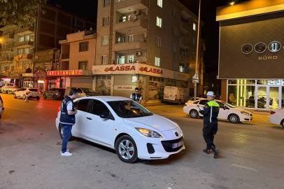 İnegöl'de polis kuş uçurtmadı: Bin 412 kişi UYAP'tan sorgulandı