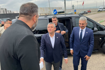 Özgür Özel'den cezaevinde Bozbey'e ziyaret: Başkan iyi!