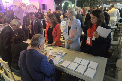 YENİ Parti Osmangazi'de oy sayımı başladı; Raşit Gürbüz önde gidiyor
