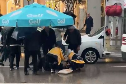 Yolun karşısına geçerken otomobil çarptı